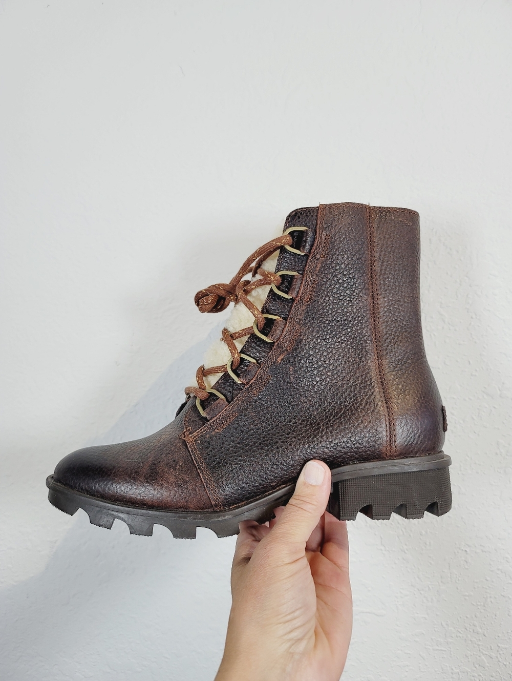 Sorel Phoenix Lace-Up Boot, Size 9